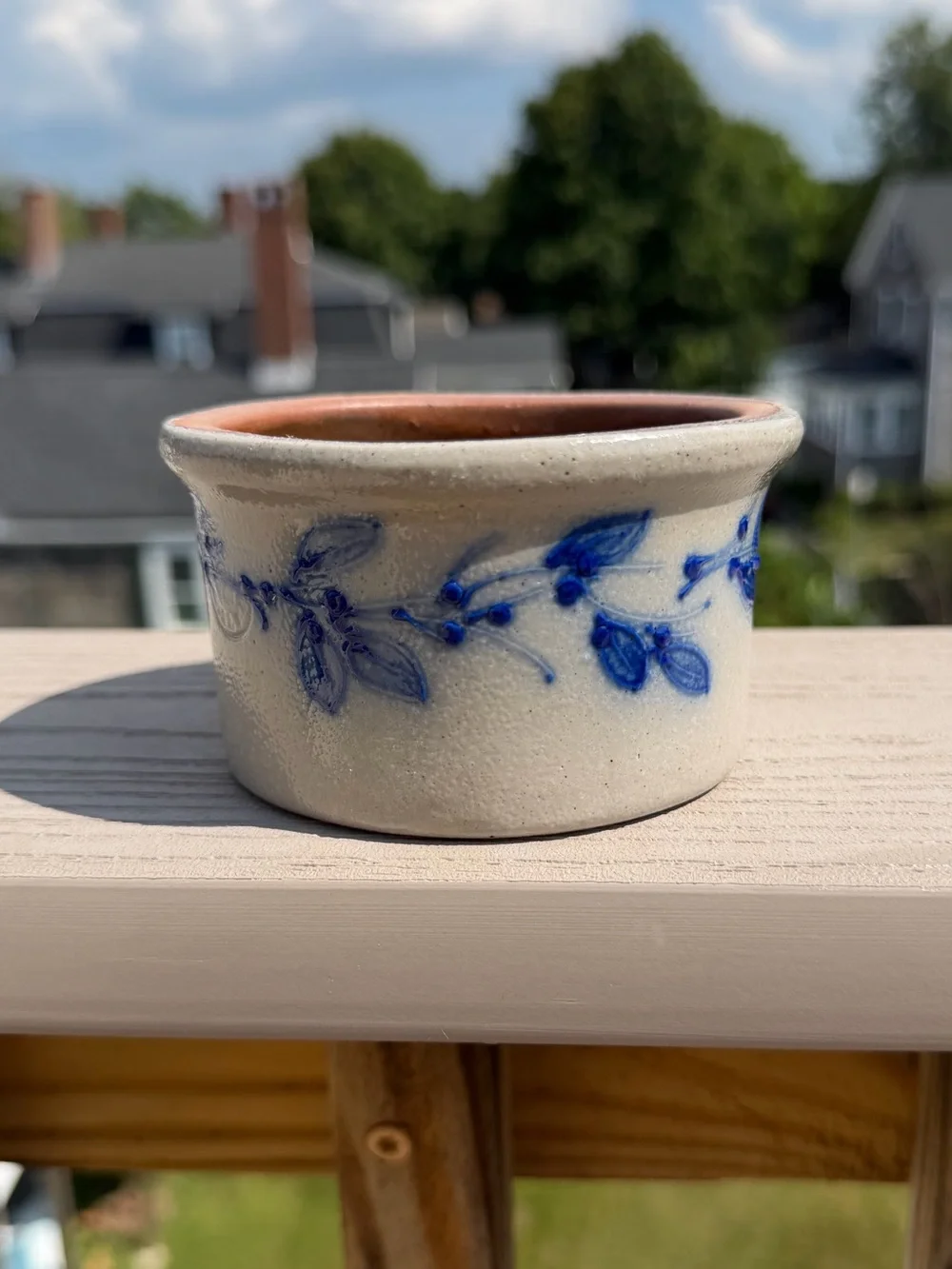 Salmon Falls Stoneware Pottery Salt Glaze Blueberry Vine Farmhouse Crock